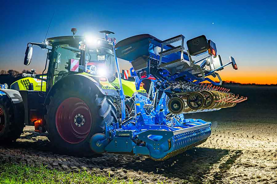 Новая сеялка Lemken Saphir XMR