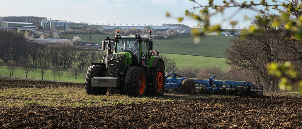 Трактор Fendt 900 Vario