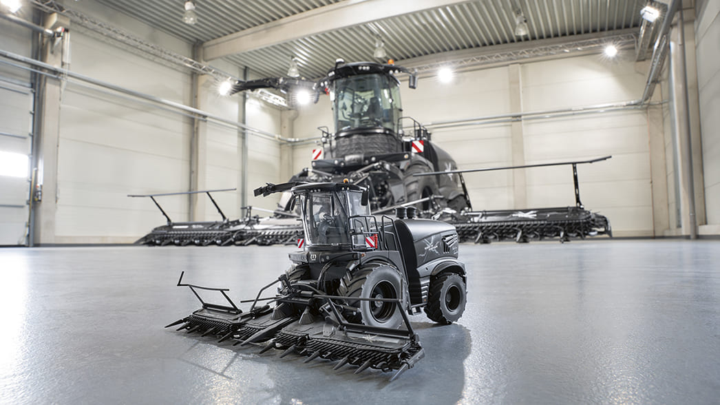 Юбилейная версия кормоуборочного комбайна Krone Big X 1180