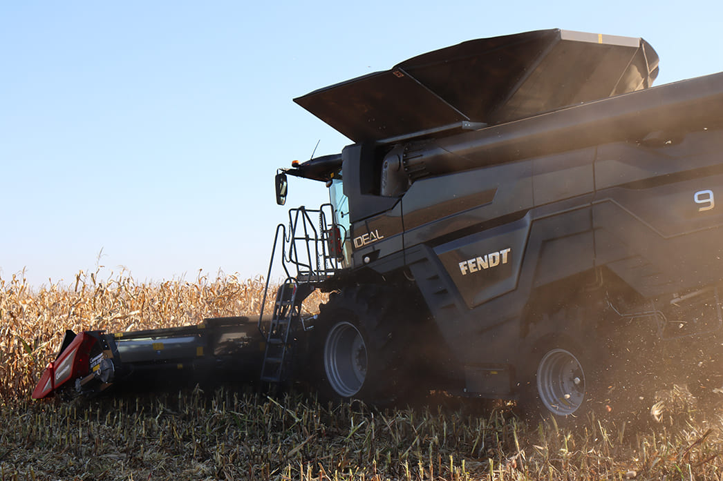 Зерноуборочный комбайн Fendt Ideal