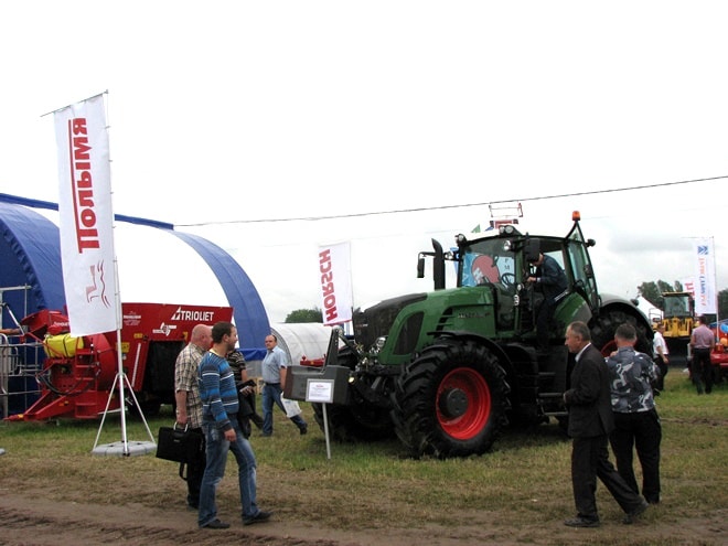 Трактор FENDT на демоплощадке ООО Полымя. Выставка "Белагро 2014"