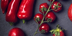 Красные фрукты в центре внимания: ученые подтверждают их пользу для сердца